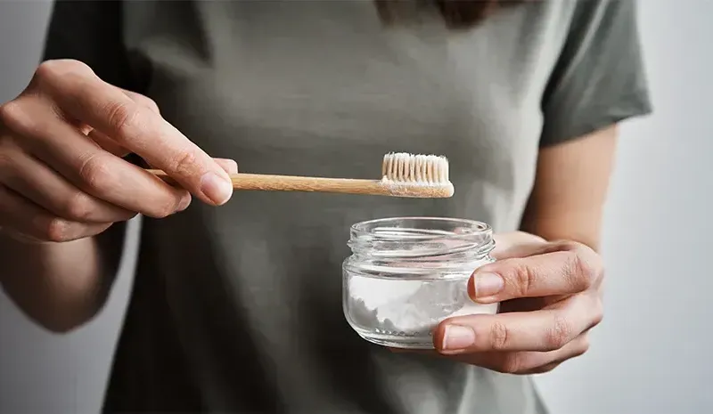Baking Soda and Teeth whitening