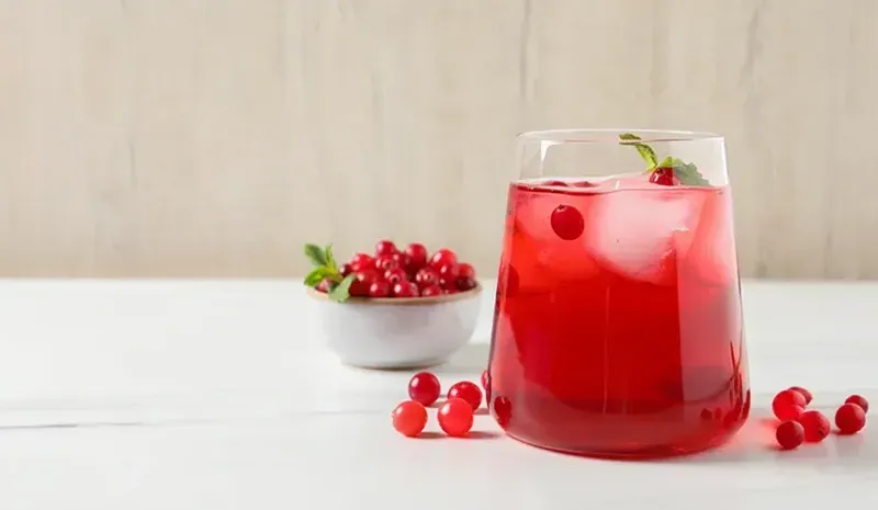 Cranberry Juice Benefits for Urinary, Heart & Everyday Wellness