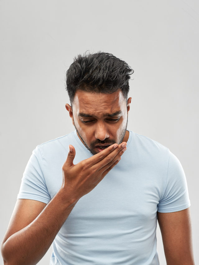 4 Ways To  Get Rid Of  Bad Breath